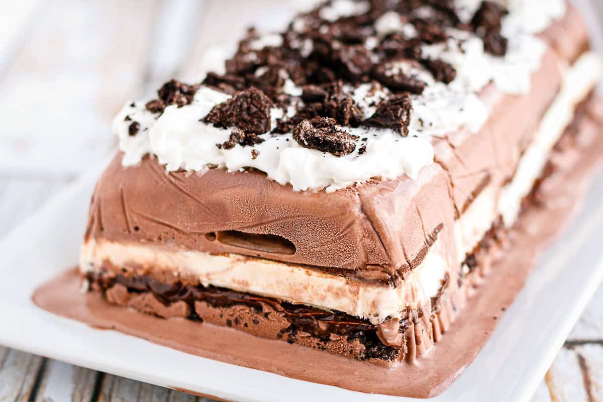 Easy Ice Cream Cake Recipe (No Bake Dessert!) Unsophisticook