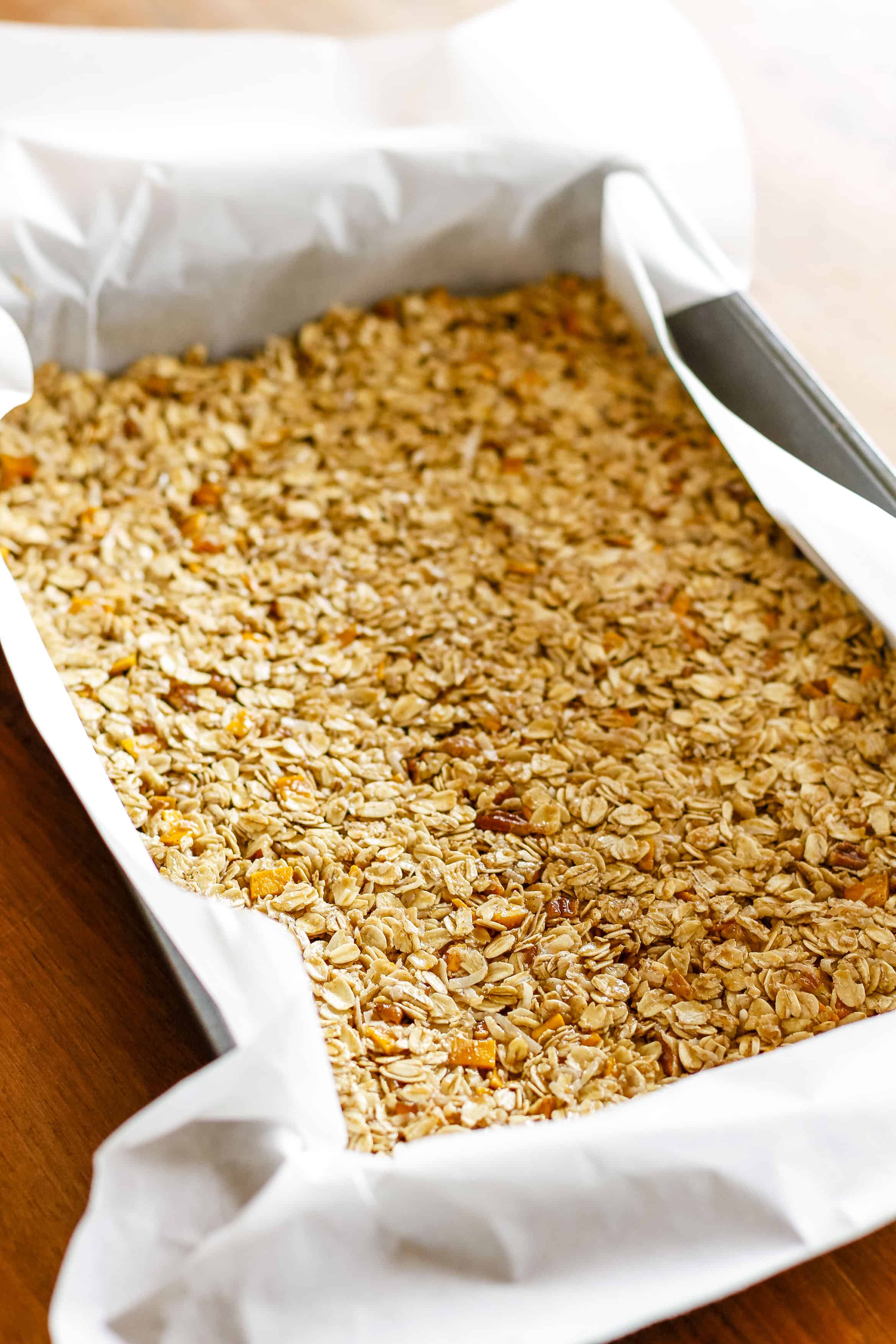 homemade crunchy granola bars