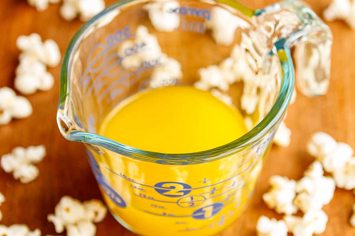 Homemade Movie Popcorn (Butter Popcorn)