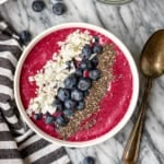 easy smoothie bowl recipe made with 5 ingredients