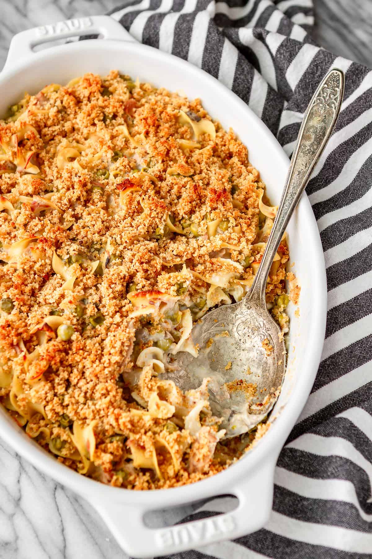 Easy Tuna Casserole With Egg Noodles (6 Ingredients!) - Unsophisticook