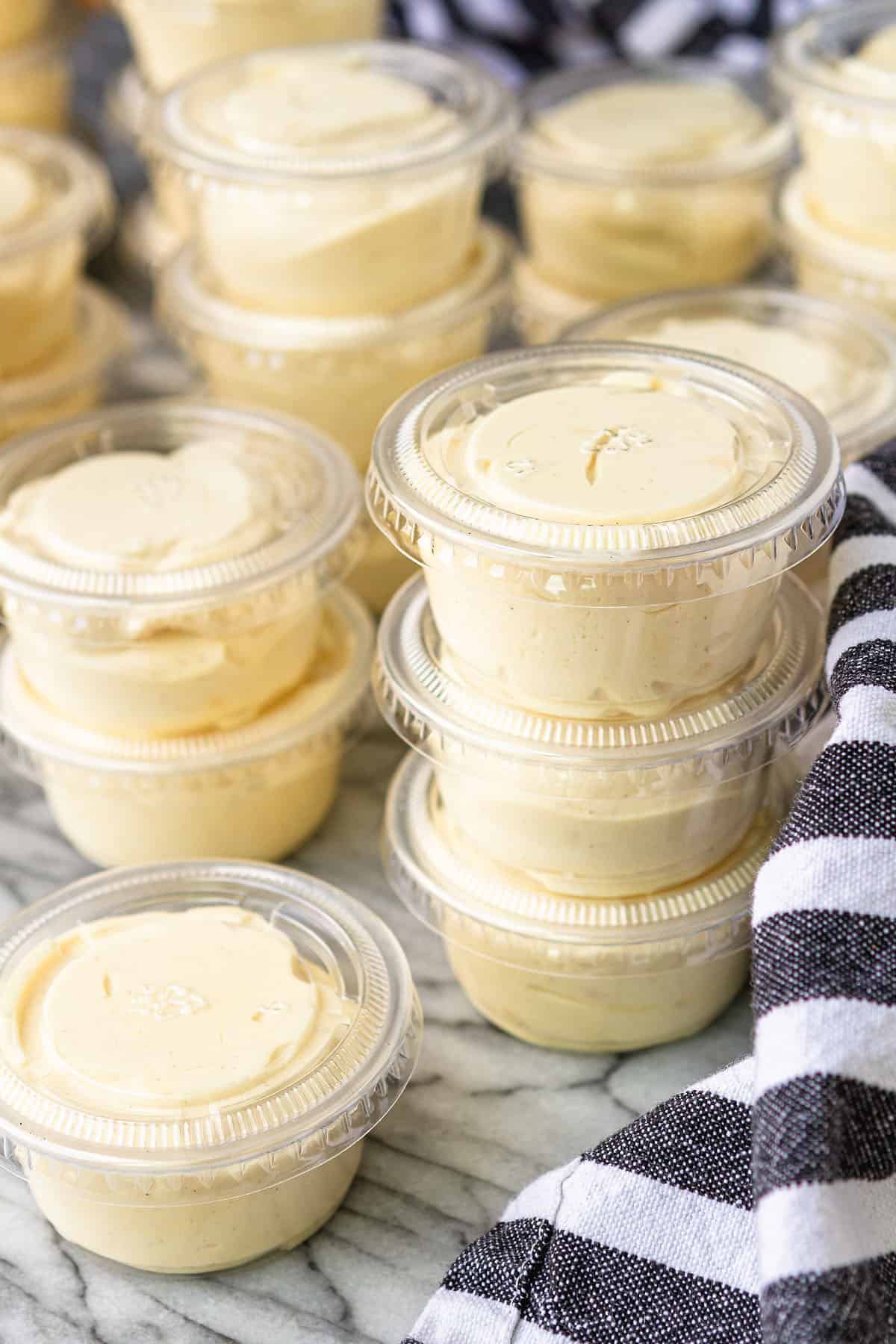 pudding shot cups with lids