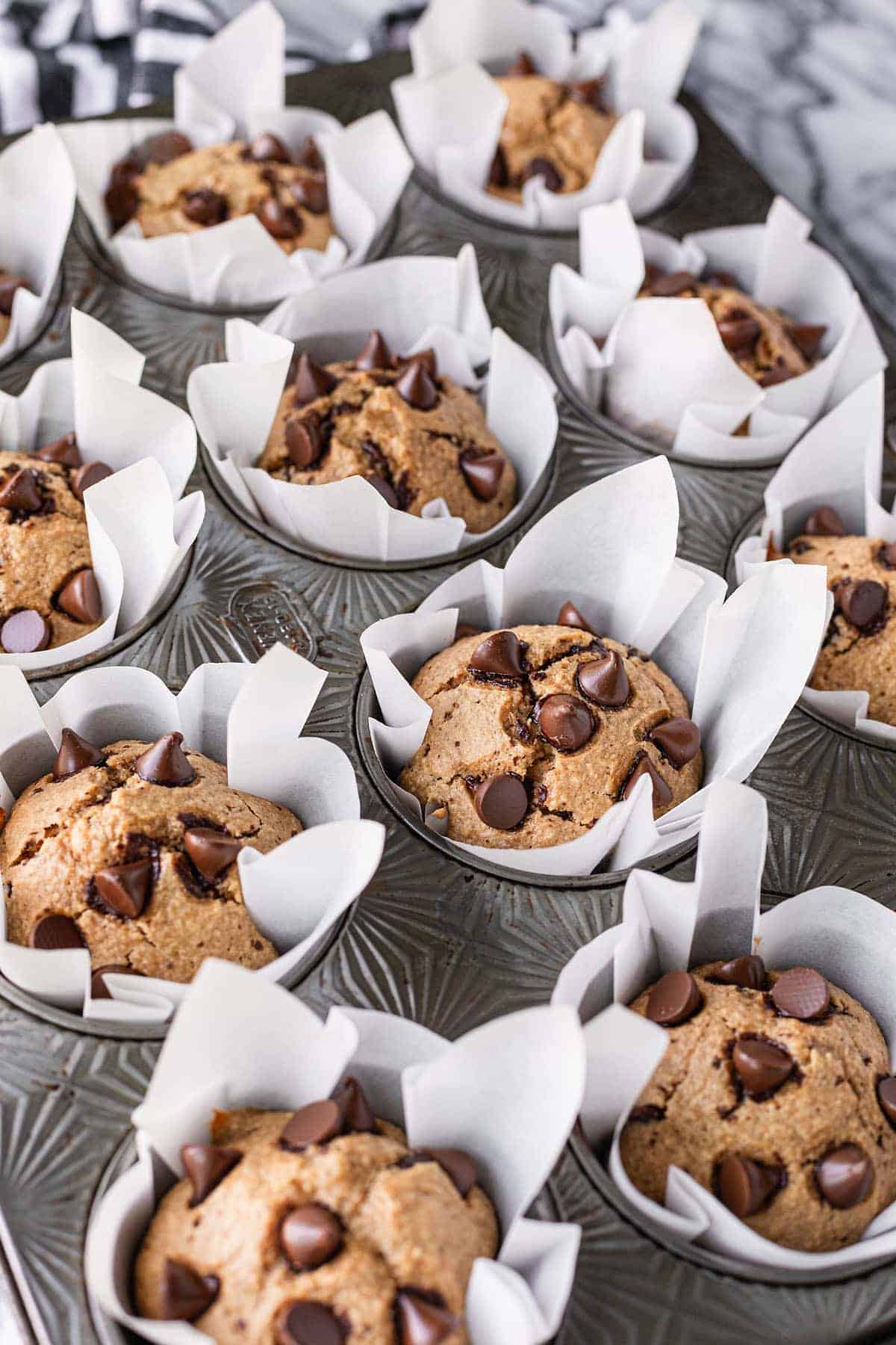 bakeware-home-party-bakery-use-baking-cup-muffin-liners-brown-cake